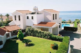 Villa 90 in Kissonerga